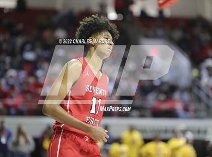 Thumbnail 1 in West Charlotte vs. Seventy-First (NCHSAA 3A Championship) photogallery.