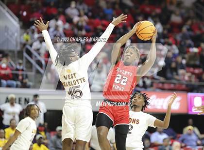 Thumbnail 1 in West Charlotte vs. Seventy-First (NCHSAA 3A Championship) photogallery.