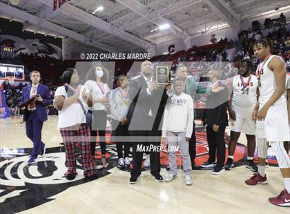 Thumbnail 3 in West Charlotte vs. Seventy-First (NCHSAA 3A Championship) photogallery.