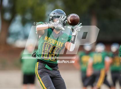Thumbnail 2 in Stockdale @ Moorpark photogallery.