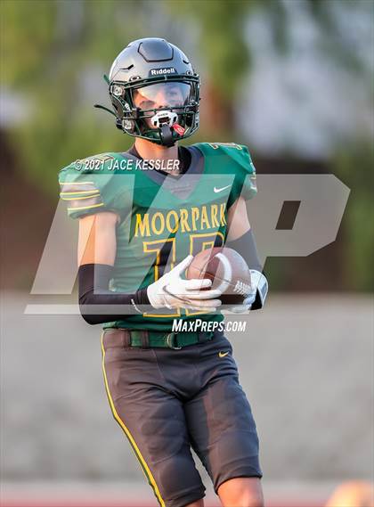 Thumbnail 2 in Stockdale @ Moorpark photogallery.