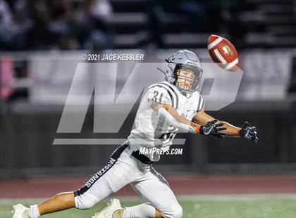 Thumbnail 3 in Stockdale @ Moorpark photogallery.