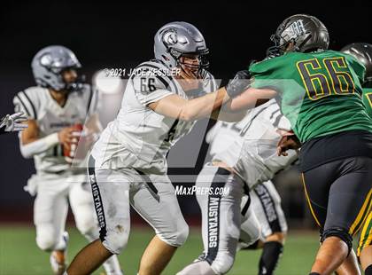 Thumbnail 3 in Stockdale @ Moorpark photogallery.