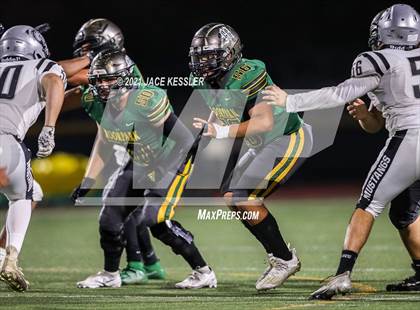 Thumbnail 2 in Stockdale @ Moorpark photogallery.