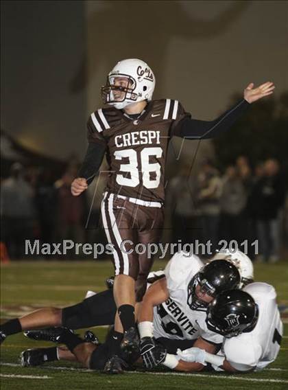 Thumbnail 1 in Crespi vs. Servite (CIF SS Playoffs) photogallery.