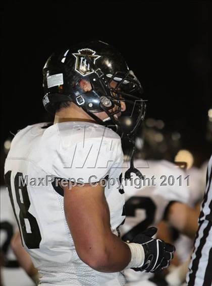 Thumbnail 2 in Crespi vs. Servite (CIF SS Playoffs) photogallery.