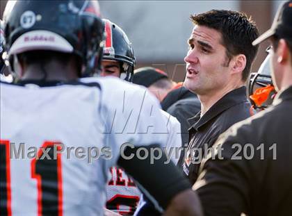 Thumbnail 2 in Suffield Academy vs. Belmont Hill (Tom Flaherty Bowl) photogallery.