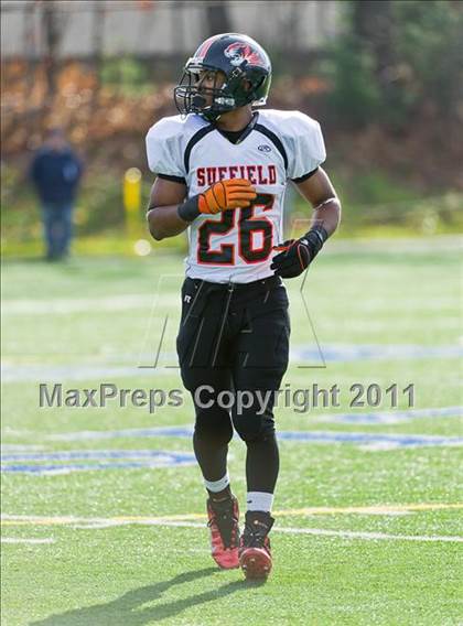 Thumbnail 2 in Suffield Academy vs. Belmont Hill (Tom Flaherty Bowl) photogallery.
