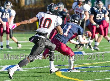 Thumbnail 1 in Suffield Academy vs. Belmont Hill (Tom Flaherty Bowl) photogallery.
