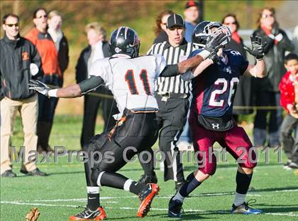 Thumbnail 2 in Suffield Academy vs. Belmont Hill (Tom Flaherty Bowl) photogallery.