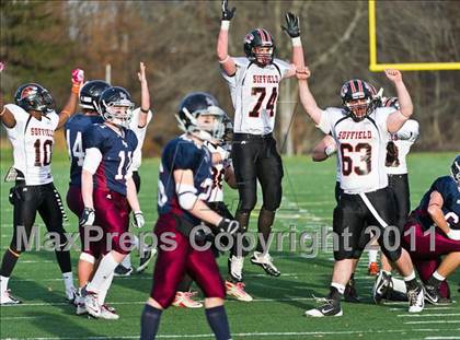 Thumbnail 3 in Suffield Academy vs. Belmont Hill (Tom Flaherty Bowl) photogallery.