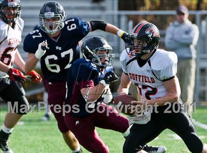 Thumbnail 2 in Suffield Academy vs. Belmont Hill (Tom Flaherty Bowl) photogallery.