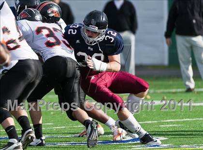 Thumbnail 2 in Suffield Academy vs. Belmont Hill (Tom Flaherty Bowl) photogallery.