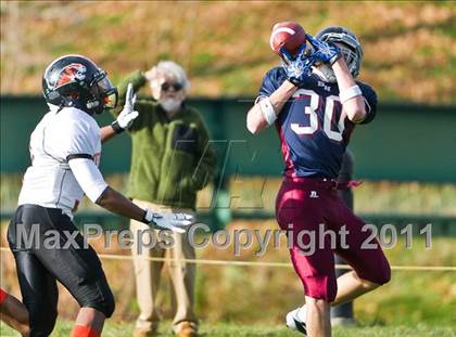Thumbnail 3 in Suffield Academy vs. Belmont Hill (Tom Flaherty Bowl) photogallery.