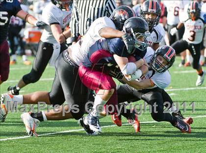 Thumbnail 3 in Suffield Academy vs. Belmont Hill (Tom Flaherty Bowl) photogallery.