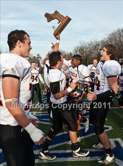 Thumbnail 1 in Suffield Academy vs. Belmont Hill (Tom Flaherty Bowl) photogallery.