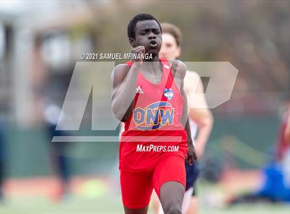 Thumbnail 2 in Harold Scott Invitational (400 Meter) photogallery.