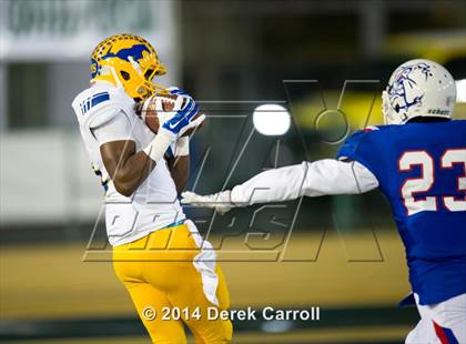 Thumbnail 3 in Folsom vs. Grant (CIF NorCal Regional D1 Final) photogallery.