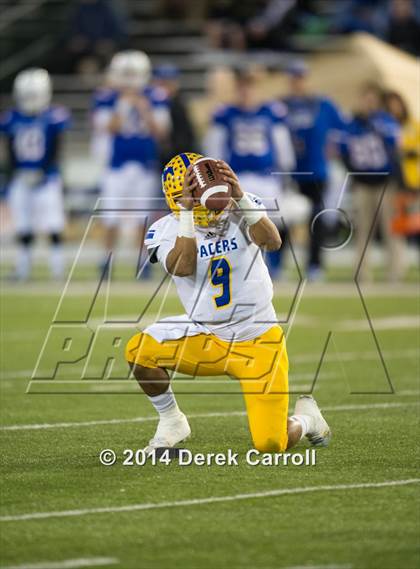 Thumbnail 2 in Folsom vs. Grant (CIF NorCal Regional D1 Final) photogallery.