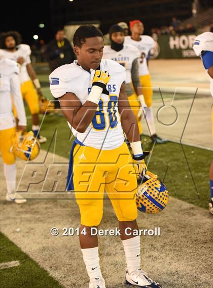 Thumbnail 2 in Folsom vs. Grant (CIF NorCal Regional D1 Final) photogallery.