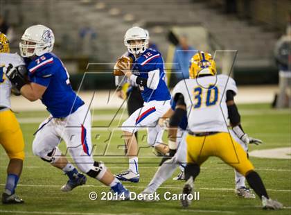 Thumbnail 1 in Folsom vs. Grant (CIF NorCal Regional D1 Final) photogallery.