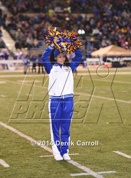 Thumbnail 2 in Folsom vs. Grant (CIF NorCal Regional D1 Final) photogallery.