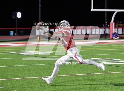 Thumbnail 3 in Depew vs Iroquois photogallery.