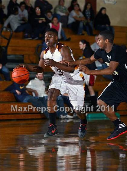Thumbnail 1 in Enochs @ Liberty (Stonebarger Tournament) photogallery.