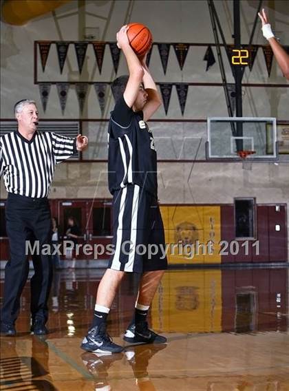 Thumbnail 1 in Enochs @ Liberty (Stonebarger Tournament) photogallery.