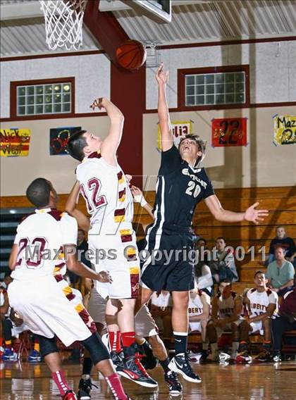 Thumbnail 1 in Enochs @ Liberty (Stonebarger Tournament) photogallery.