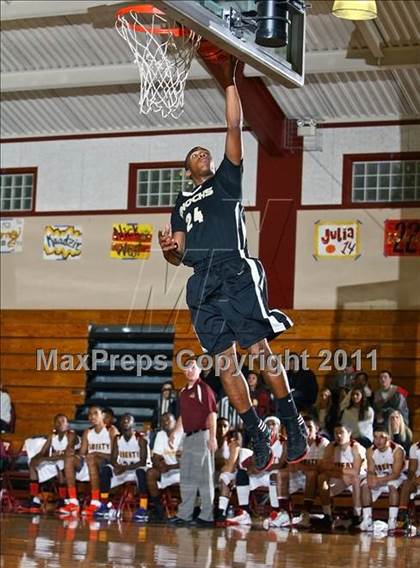 Thumbnail 2 in Enochs @ Liberty (Stonebarger Tournament) photogallery.