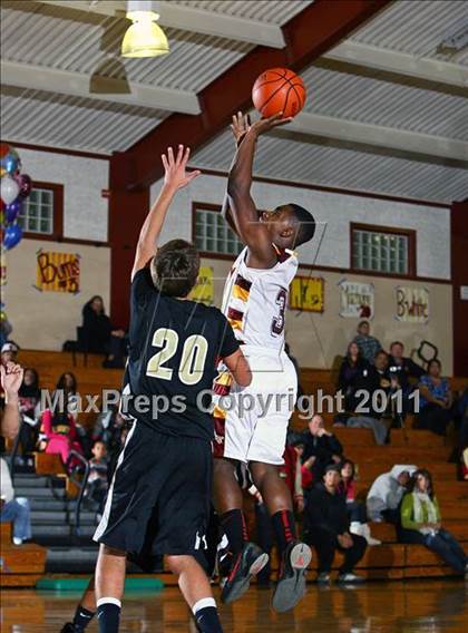 Thumbnail 1 in Enochs @ Liberty (Stonebarger Tournament) photogallery.