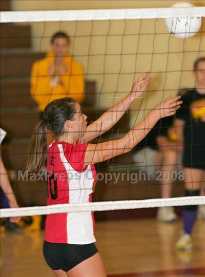 Thumbnail 1 in Oakdale vs Orestimba (Oakdale Tournament) photogallery.