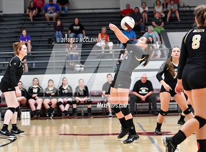 Thumbnail 2 in Clinton @ Perryville photogallery.
