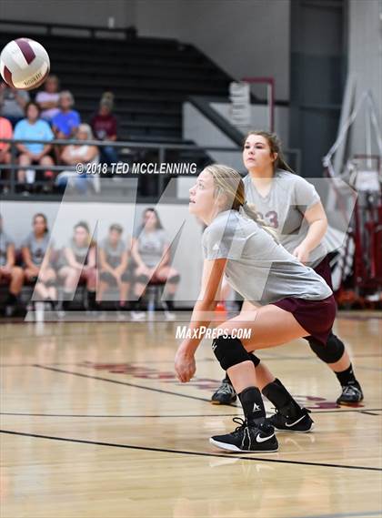 Thumbnail 1 in Clinton @ Perryville photogallery.