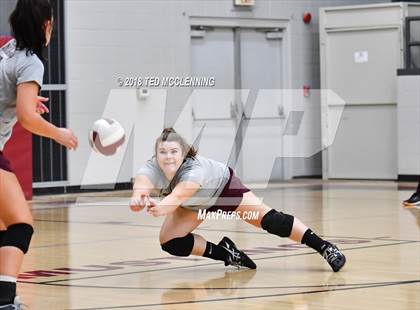 Thumbnail 1 in Clinton @ Perryville photogallery.