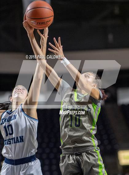 Thumbnail 3 in Beamer vs. Lynden Christian photogallery.
