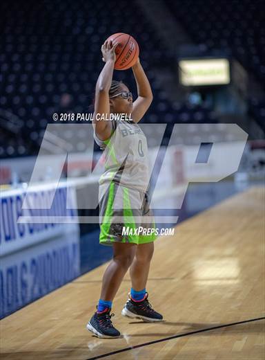 null - Photo 01