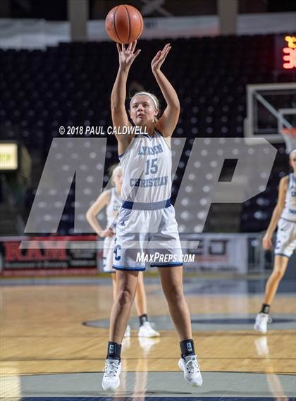 Thumbnail 3 in Beamer vs. Lynden Christian photogallery.