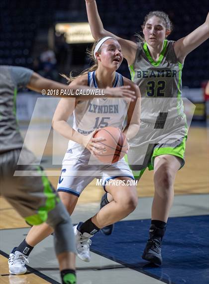 Thumbnail 2 in Beamer vs. Lynden Christian photogallery.