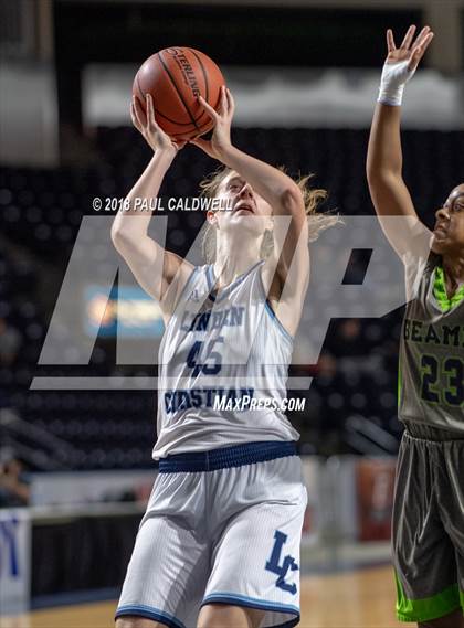 Thumbnail 1 in Beamer vs. Lynden Christian photogallery.
