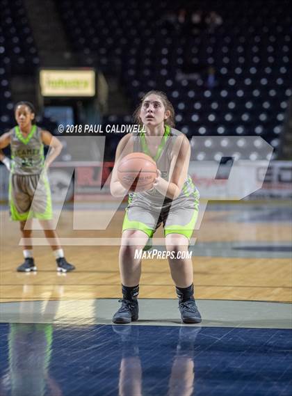 Thumbnail 1 in Beamer vs. Lynden Christian photogallery.