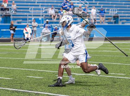 Thumbnail 3 in South Bend St. Joseph @ Indianapolis Bishop Chatard photogallery.