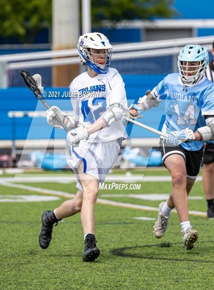 Thumbnail 3 in South Bend St. Joseph @ Indianapolis Bishop Chatard photogallery.