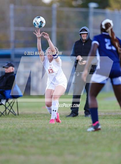 Thumbnail 3 in Bishop Grimes vs Fabius Pompey photogallery.