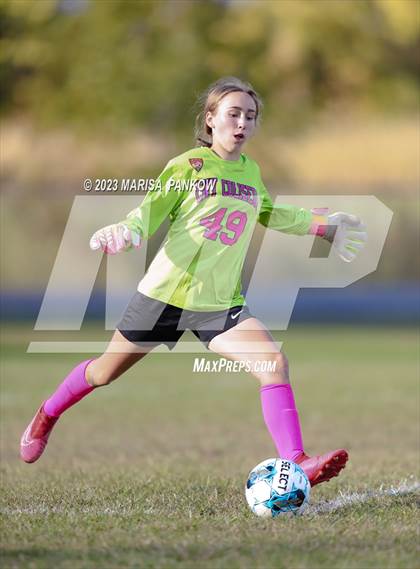 Thumbnail 1 in Bishop Grimes vs Fabius Pompey photogallery.