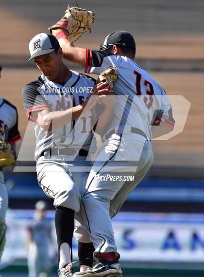 Thumbnail 3 in Palm Desert vs. Etiwanda (CIF SS Division 2 Final) photogallery.