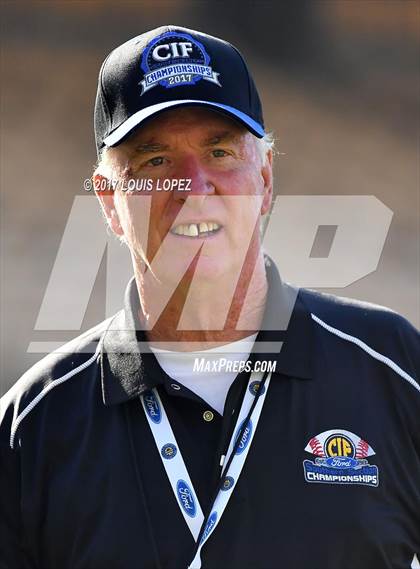 Thumbnail 2 in Palm Desert vs. Etiwanda (CIF SS Division 2 Final) photogallery.