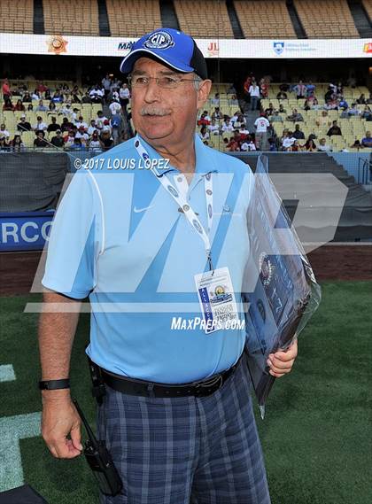 Thumbnail 2 in Palm Desert vs. Etiwanda (CIF SS Division 2 Final) photogallery.