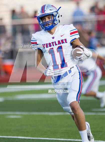 Thumbnail 1 in Westlake vs. Hays photogallery.